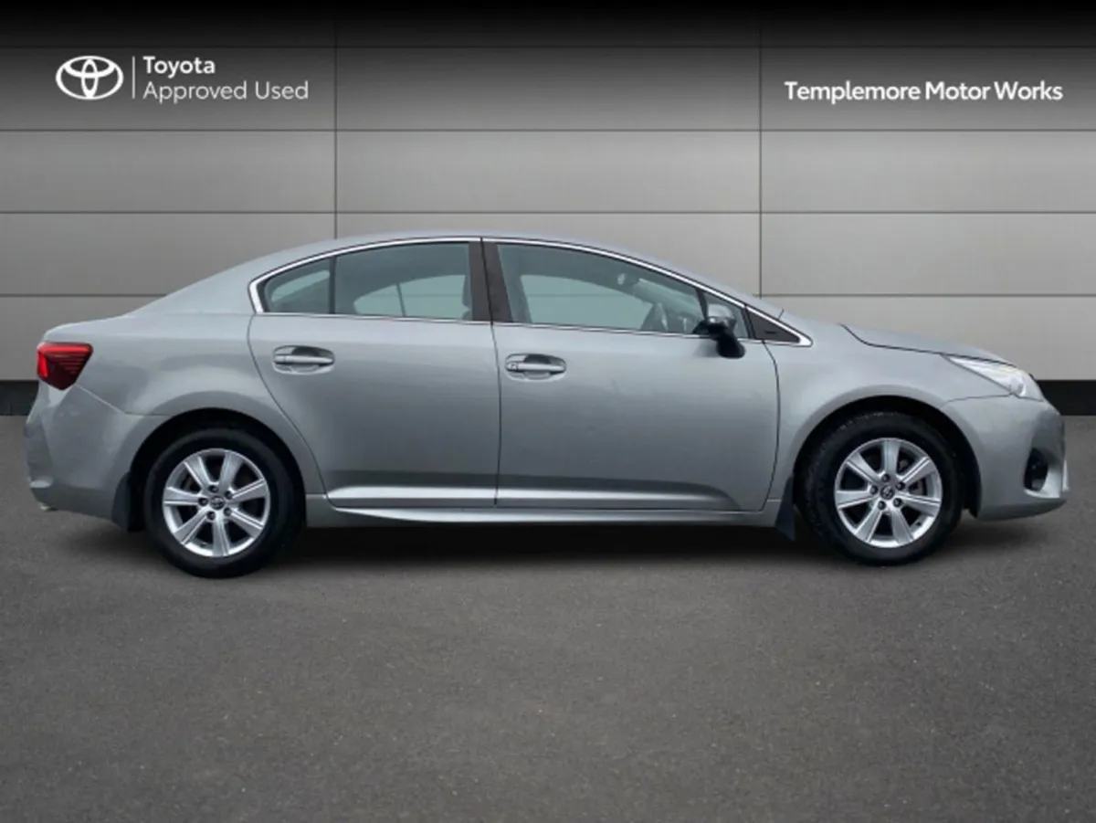 Toyota Avensis Avensis 1.6d Aura SAL - Image 3