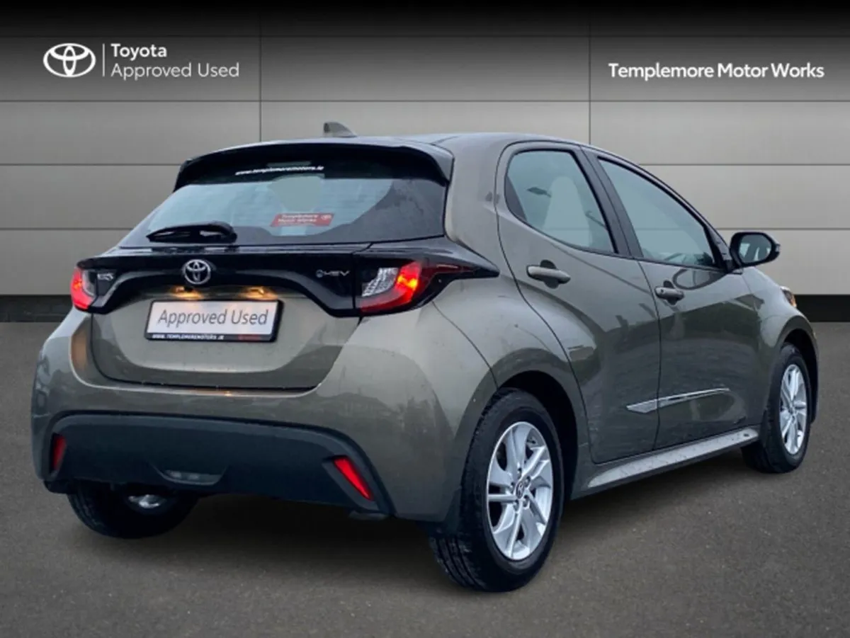 Toyota Yaris 1.5 Litre Hybrid - Image 2