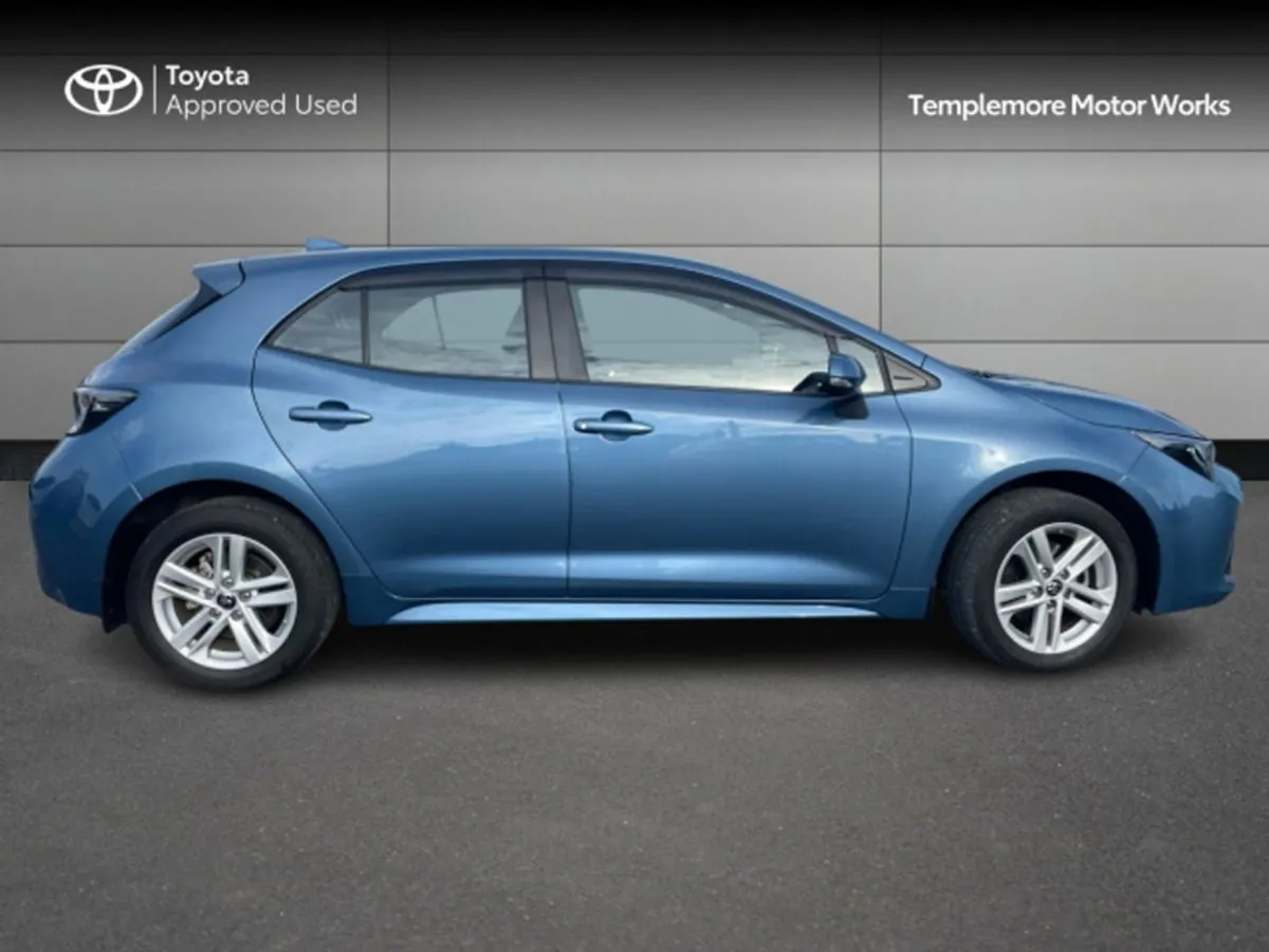 Toyota Corolla Luna H/B 4DR Auto Hybrid - Image 3