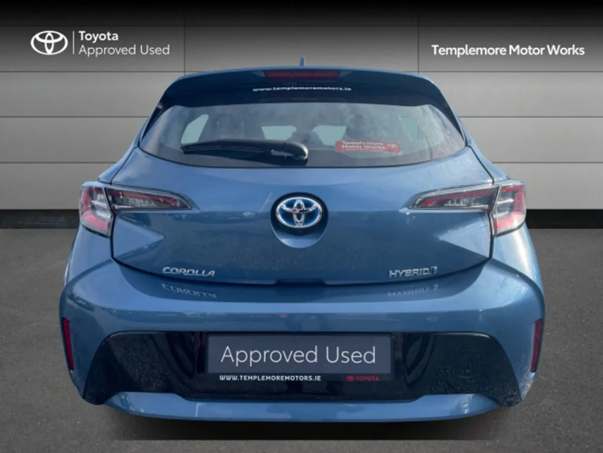 Toyota Corolla Luna H/B 4DR Auto Hybrid - Image 4