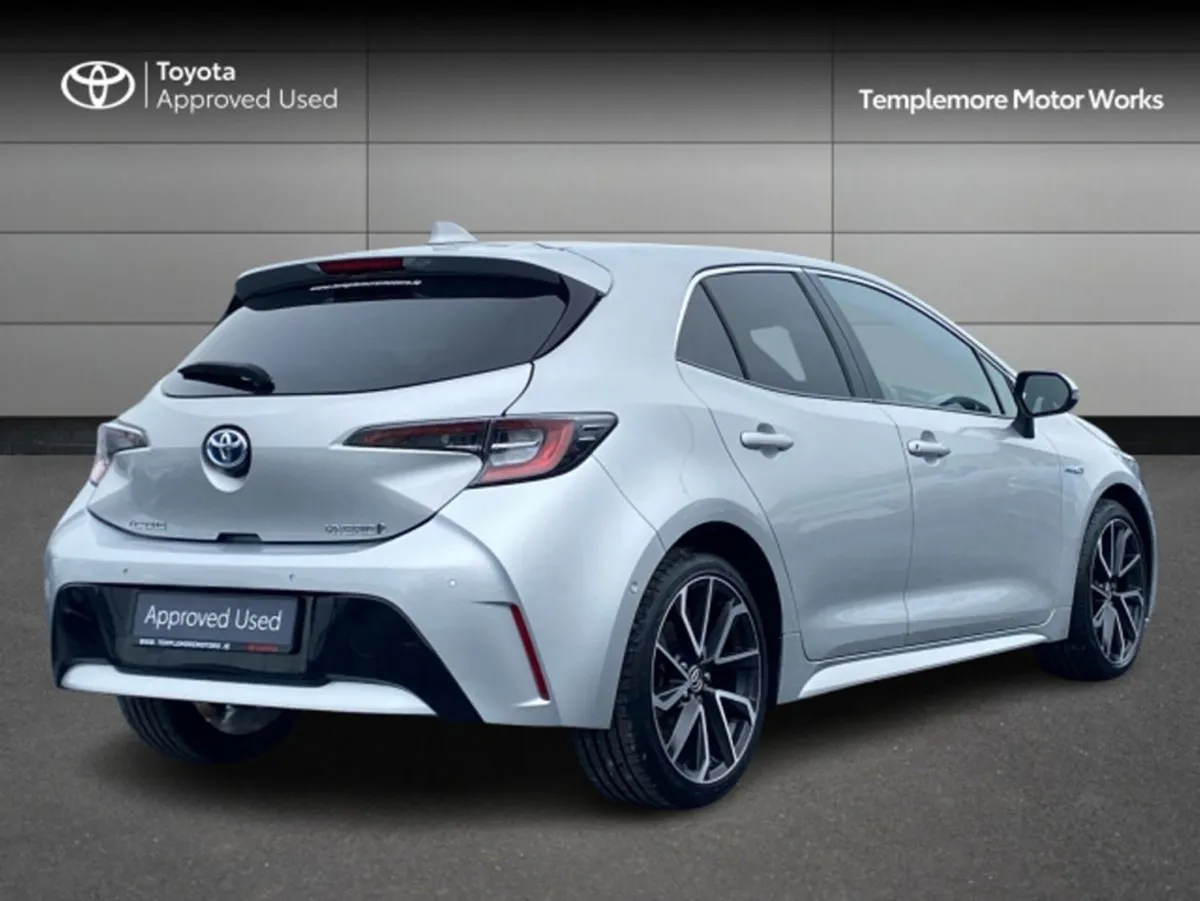 Toyota Corolla 1.8 High Spec Corolla Hatch Hybrid - Image 2
