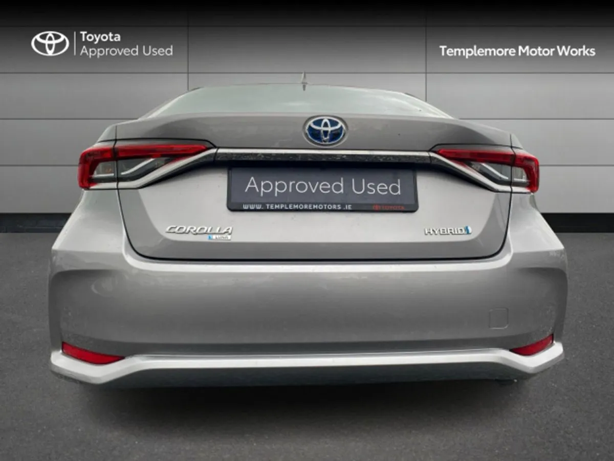 Toyota Corolla HYB Luna Saloon 4DR Auto Hybrid - Image 4
