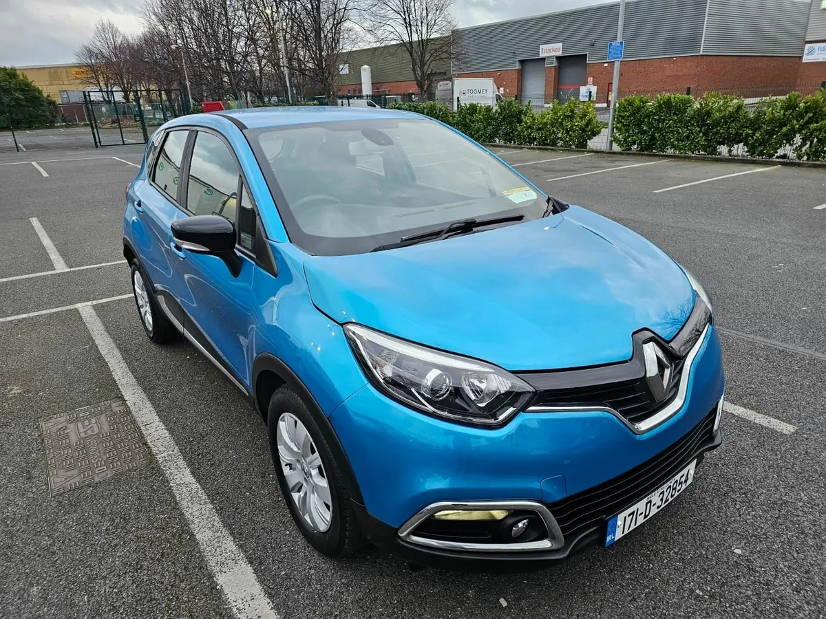 Renault Captur 2017 - Image 1
