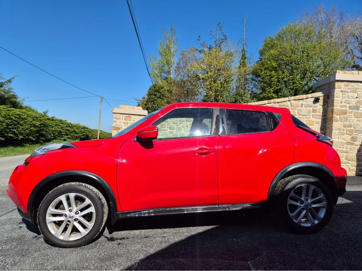 Nissan Juke 1.2 SV E6 4DR - Image 1