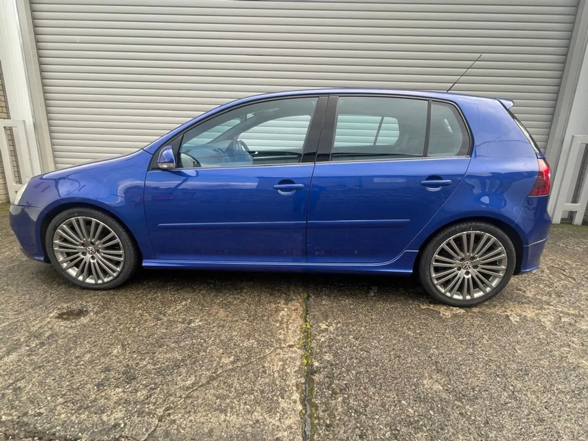Volkswagen Golf R32 4WD DSG  waltons Garage Ranel - Image 3