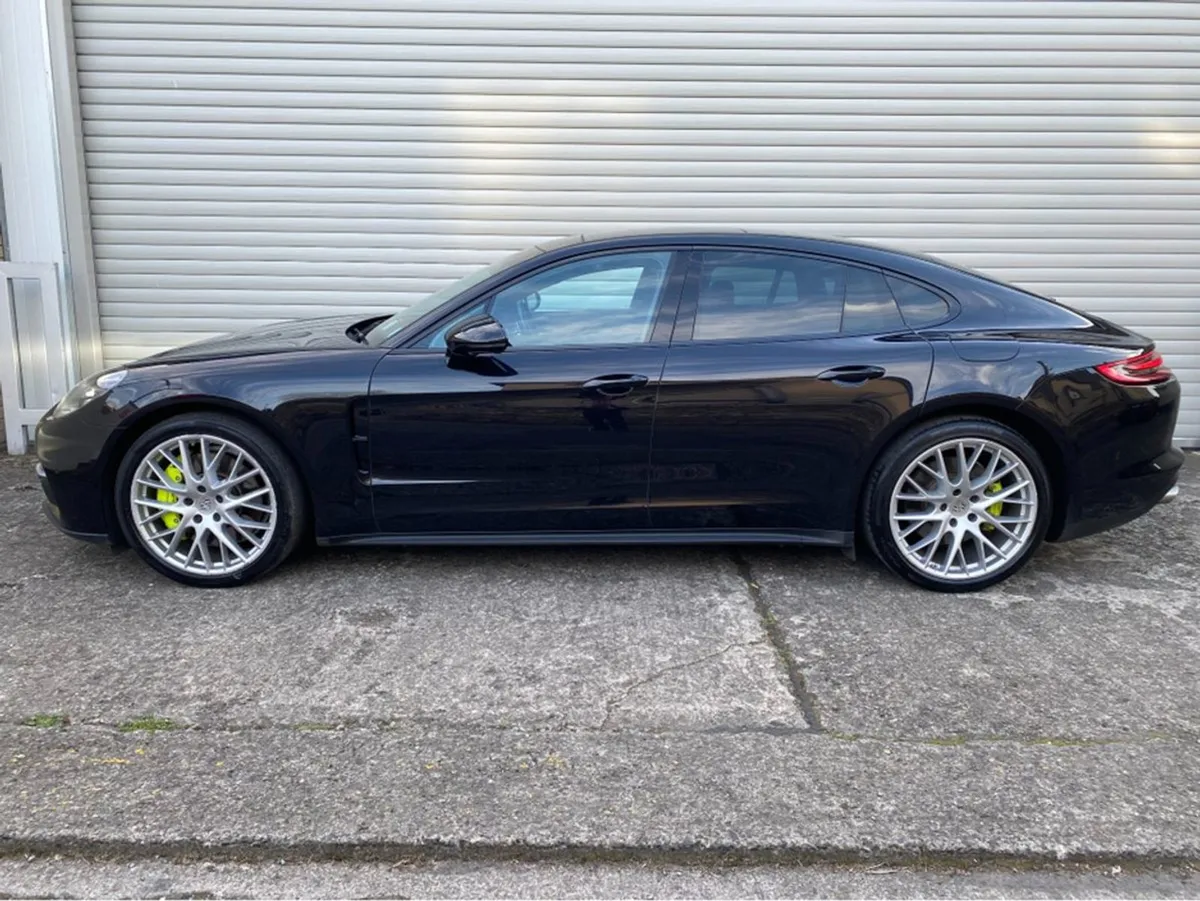 Porsche Panamera 4 E-hybrid  waltons Garage Ranel - Image 3