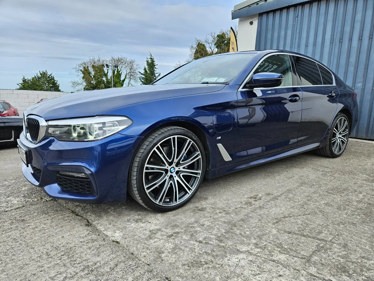 2019 BMW 530E * M-SPORT PLUS * HARMAN/KARDON - Image 3