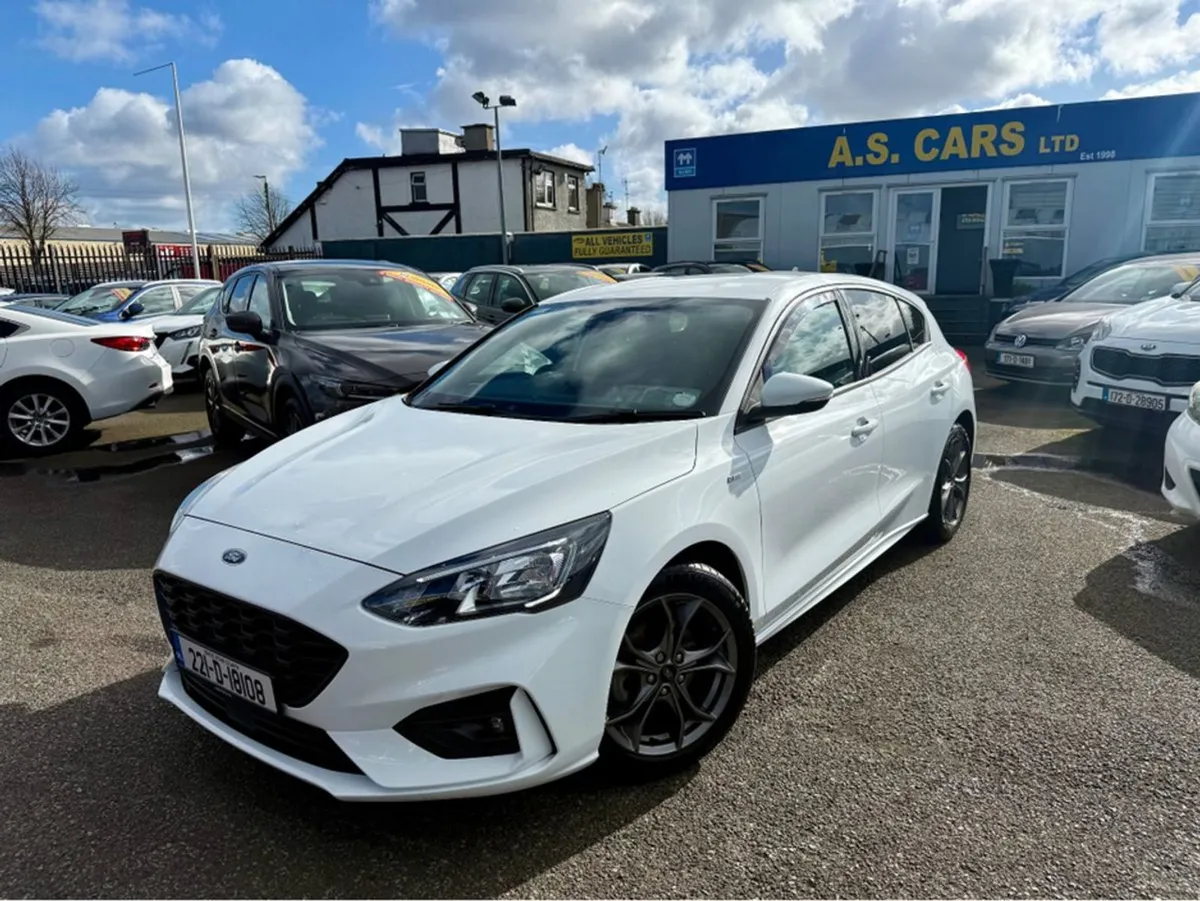 Ford Focus St-line Edition 5DR 1.0t Petrol - Image 4