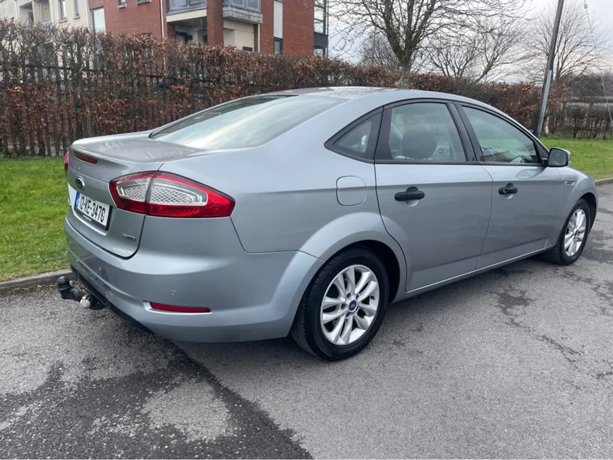 Ford Mondeo Style 1.6 Tdci 115PS 4DR - Image 4