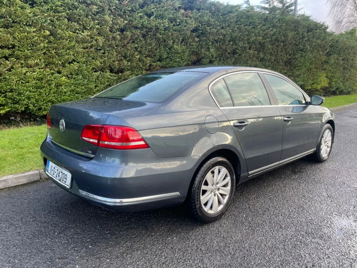 Volkswagen Passat CL 1.6 TDI Manual 6speed FWD 10 - Image 3