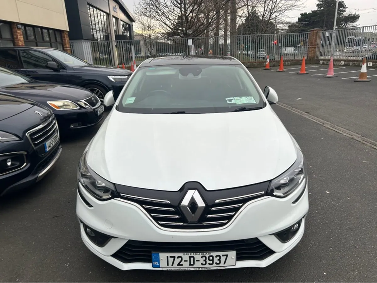 Renault Grand Megane Automatic/////only 74000KLMS - Image 3