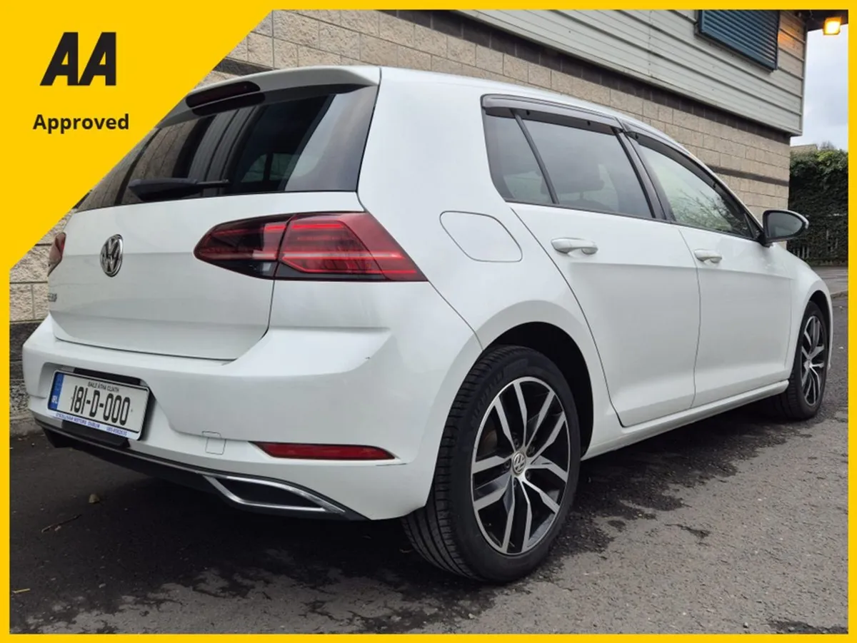 Volkswagen Golf / 2018 / Petrol / Auto - Image 4