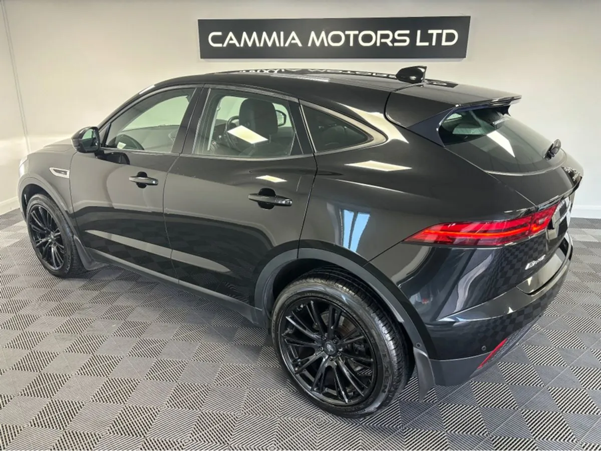 Jaguar E- PACE Jaguar E Pace 2.0d Auto black Leat - Image 3