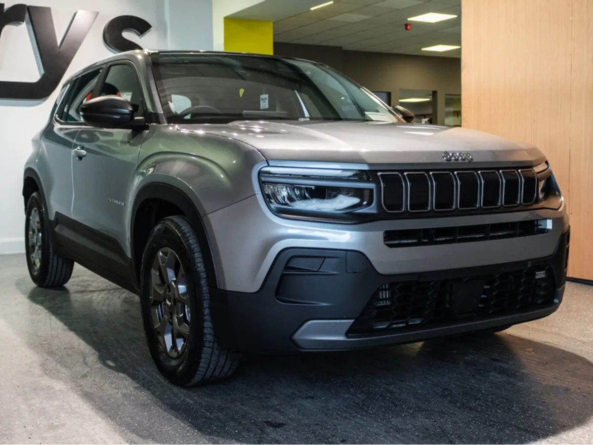 Jeep Avenger Longitude 1.2 MT - Image 1