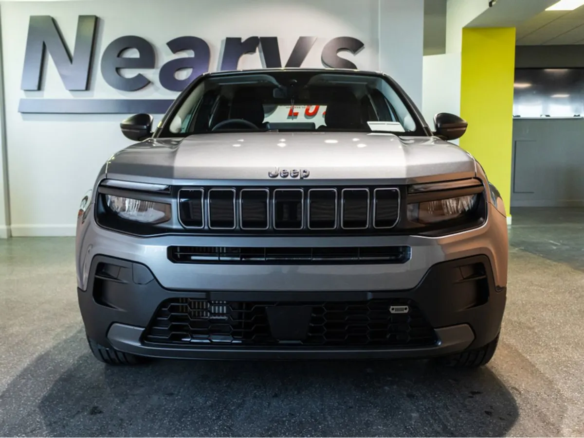 Jeep Avenger Longitude 1.2 MT - Image 2