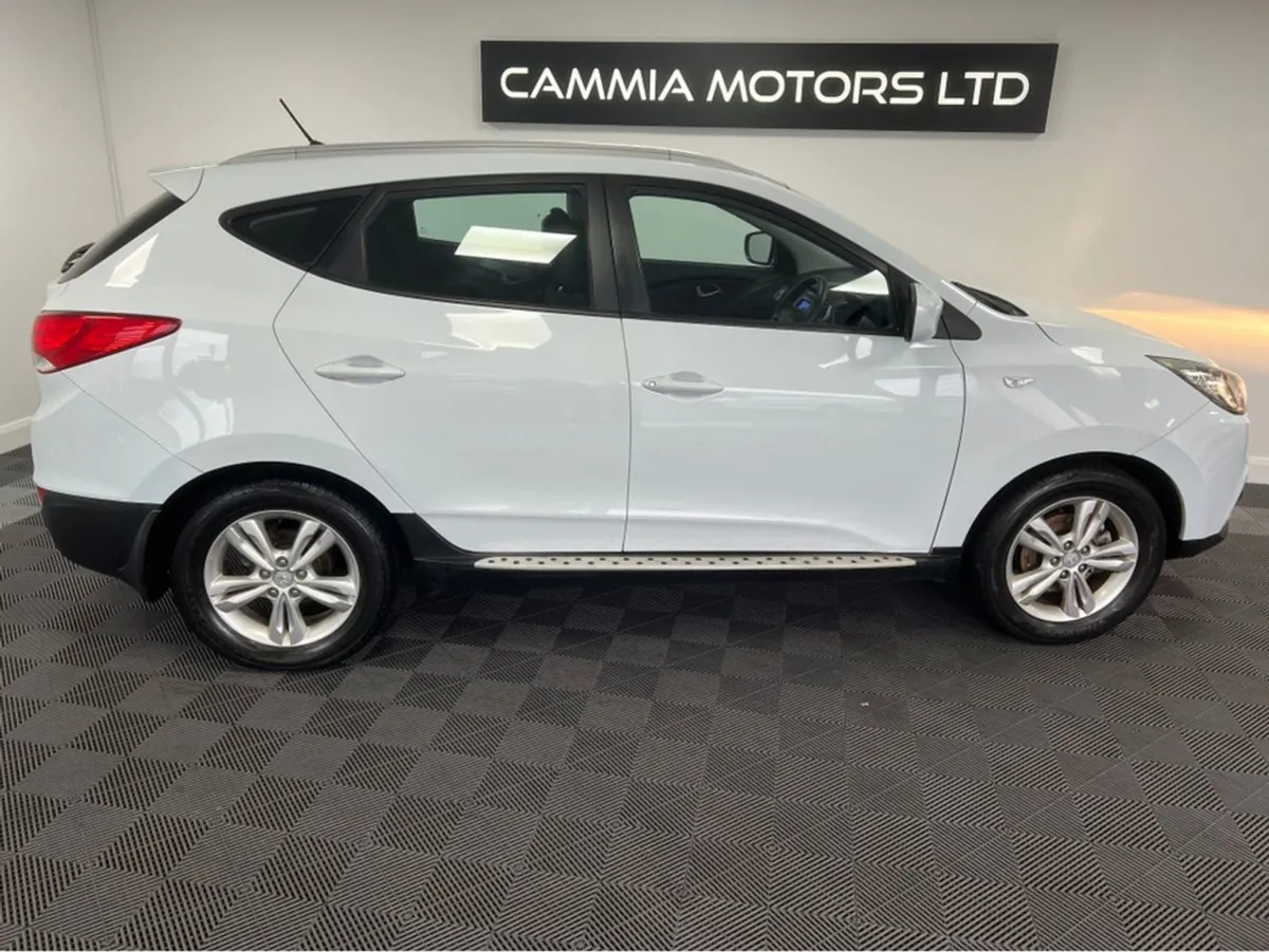 Hyundai ix35  hyundai Ix35 1.7 5dr   manual  Blue - Image 4