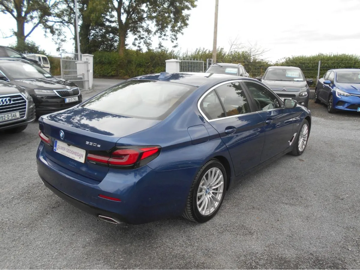 BMW 5 Series 530e SE Auto (plug IN Hybrid) - Image 2