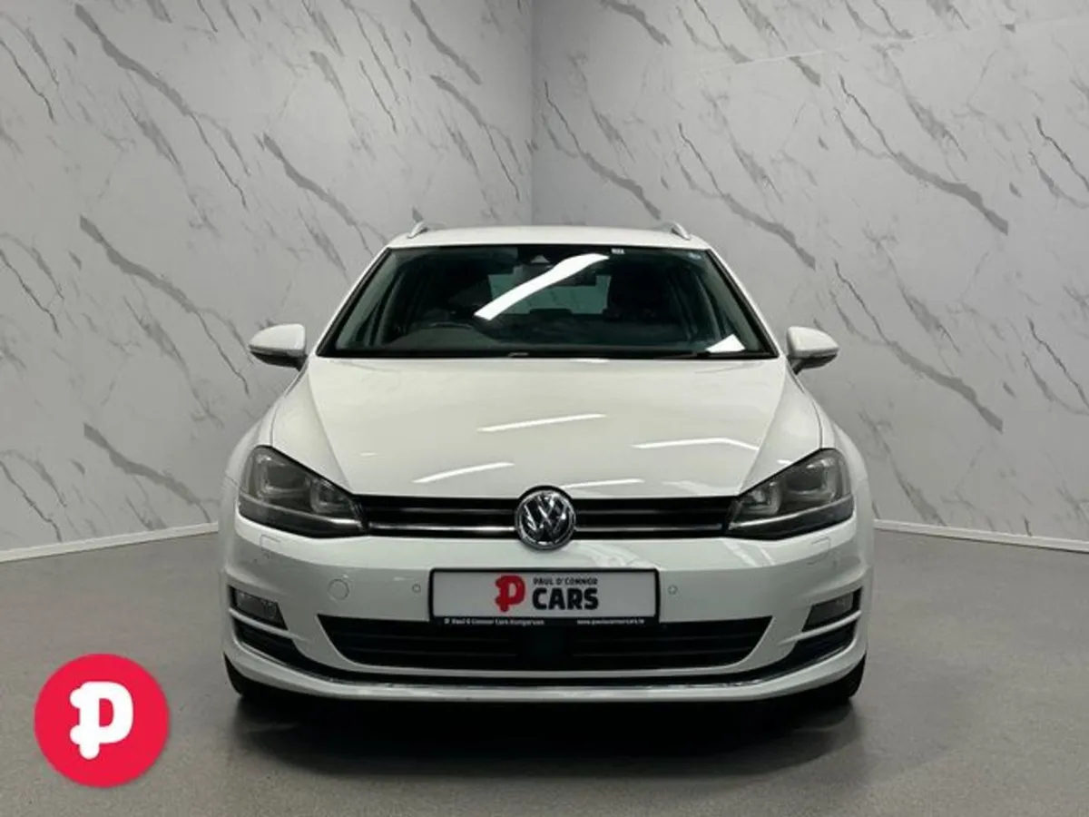 Volkswagen Golf Highline Bluemotion Estate Auto - - Image 2