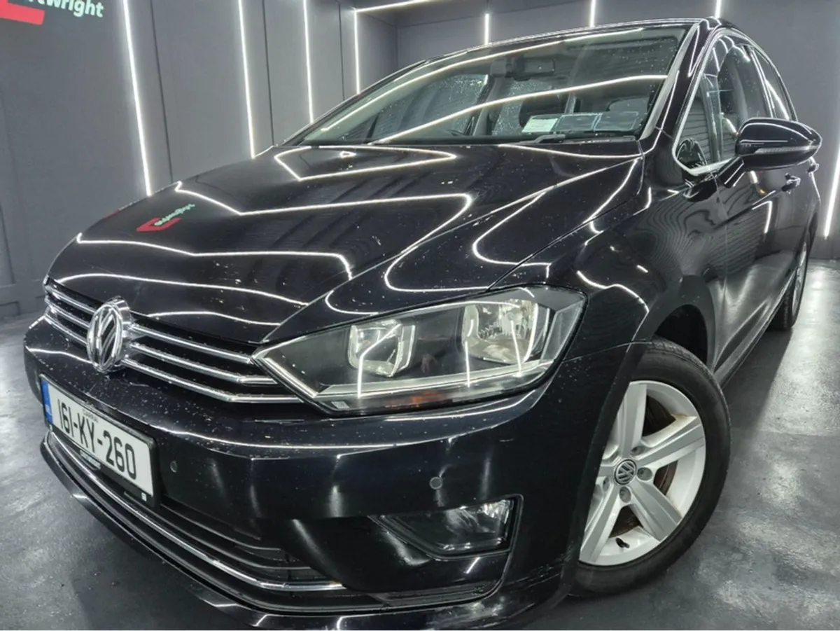 Volkswagen Golf Plus SV Highline 1.6 TDI Manual 6 - Image 3