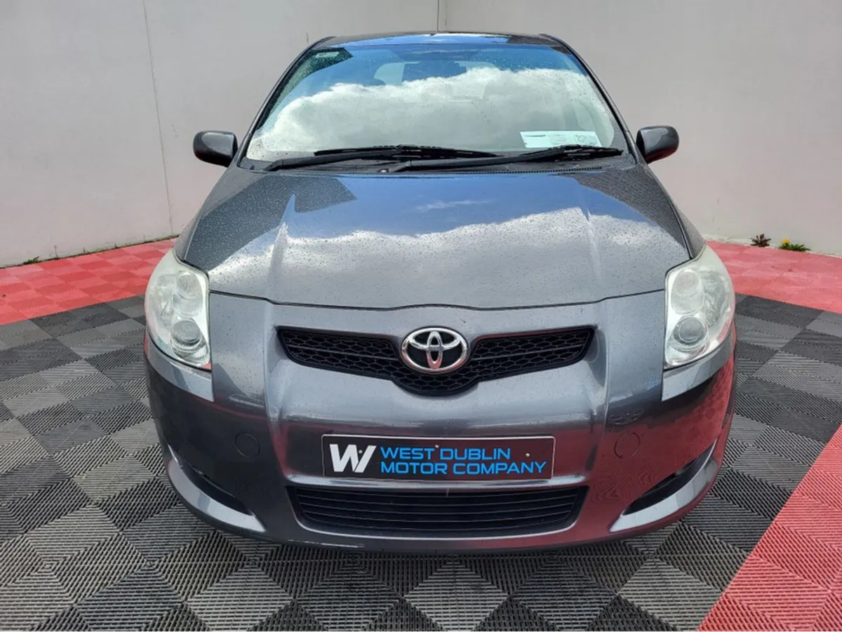 Toyota Auris 1.6 Luna MM 08 5DR Front AND Rear Ca - Image 3