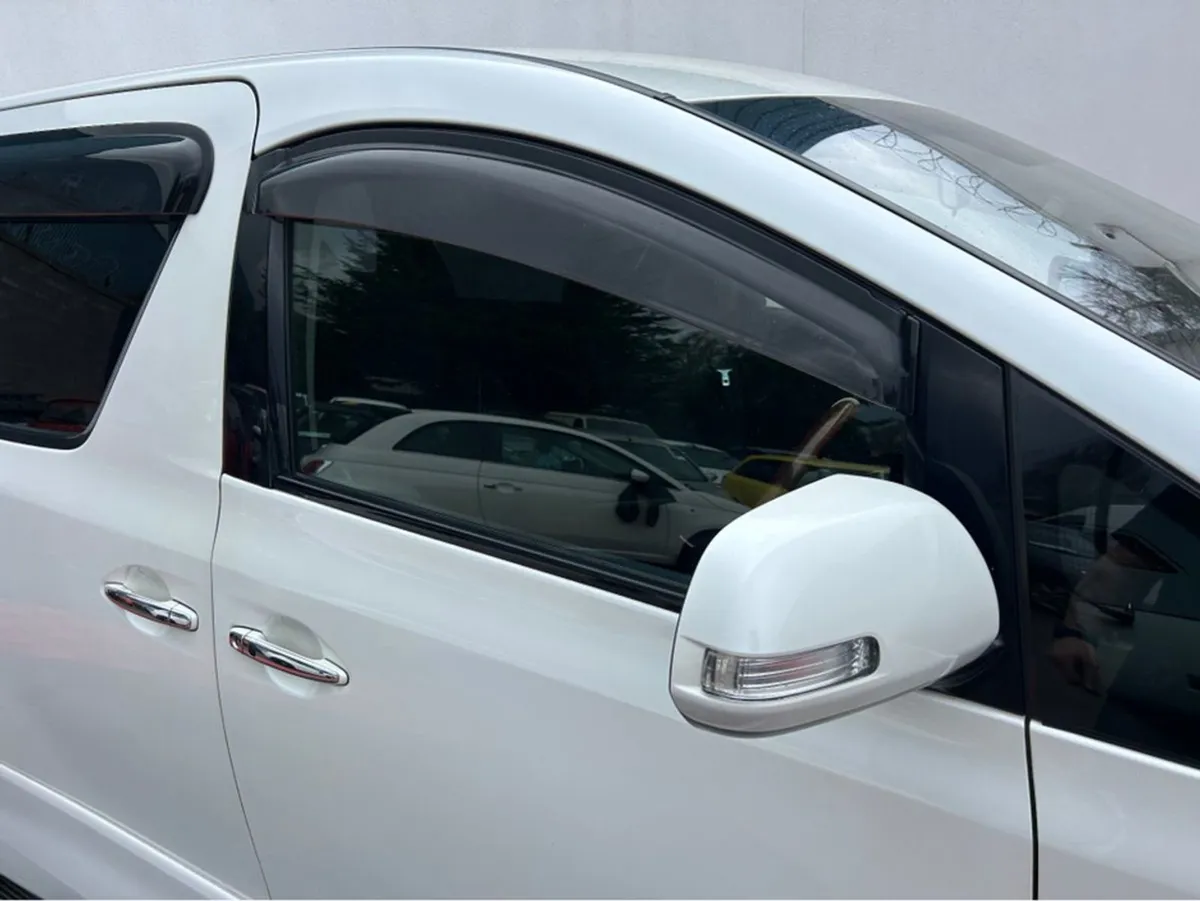 Toyota Vellfire Absolute Luxury - Image 4