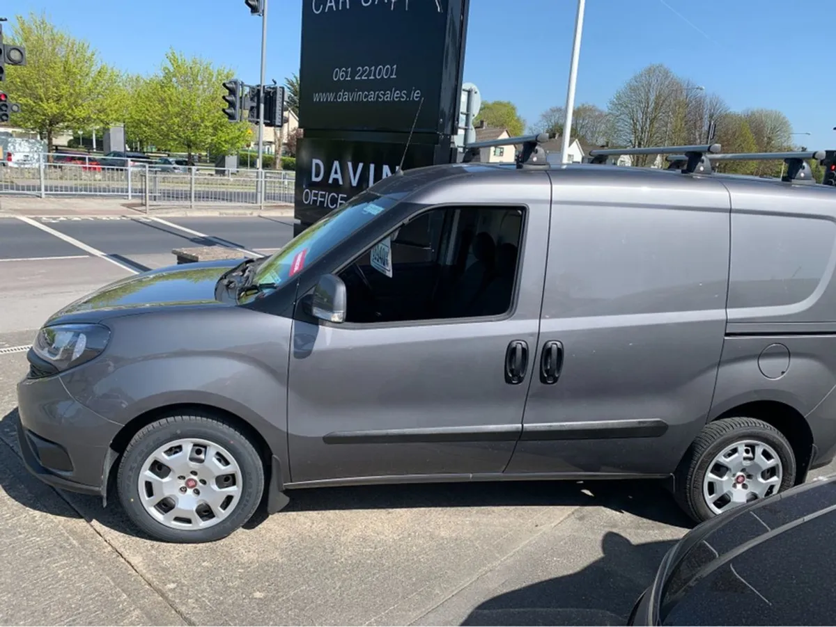 Fiat Doblo Doblo  1.3 95bhp Cargo SX L1 E6D 2DR - Image 2