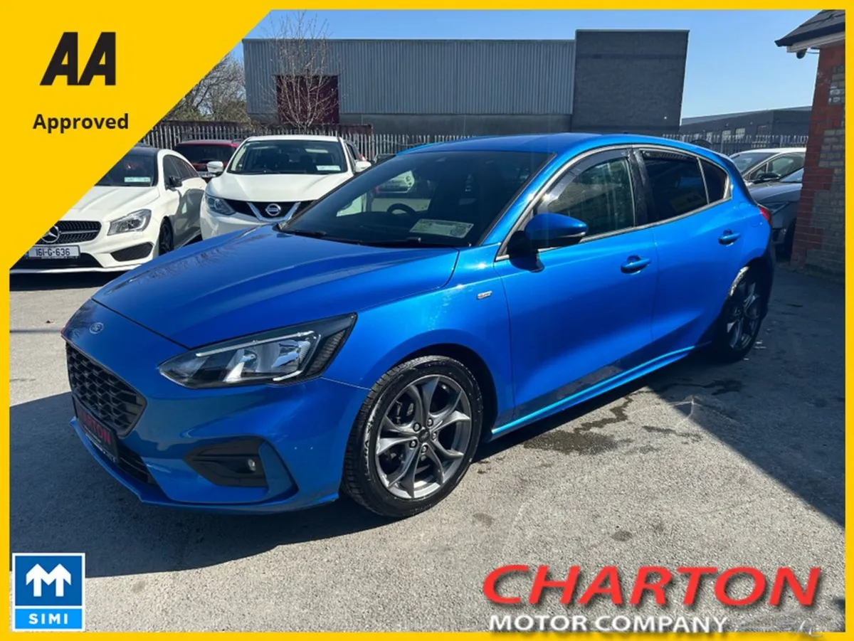 Ford Focus St-line 1.0 Ecoboost 125 125PS 4DR - Image 4