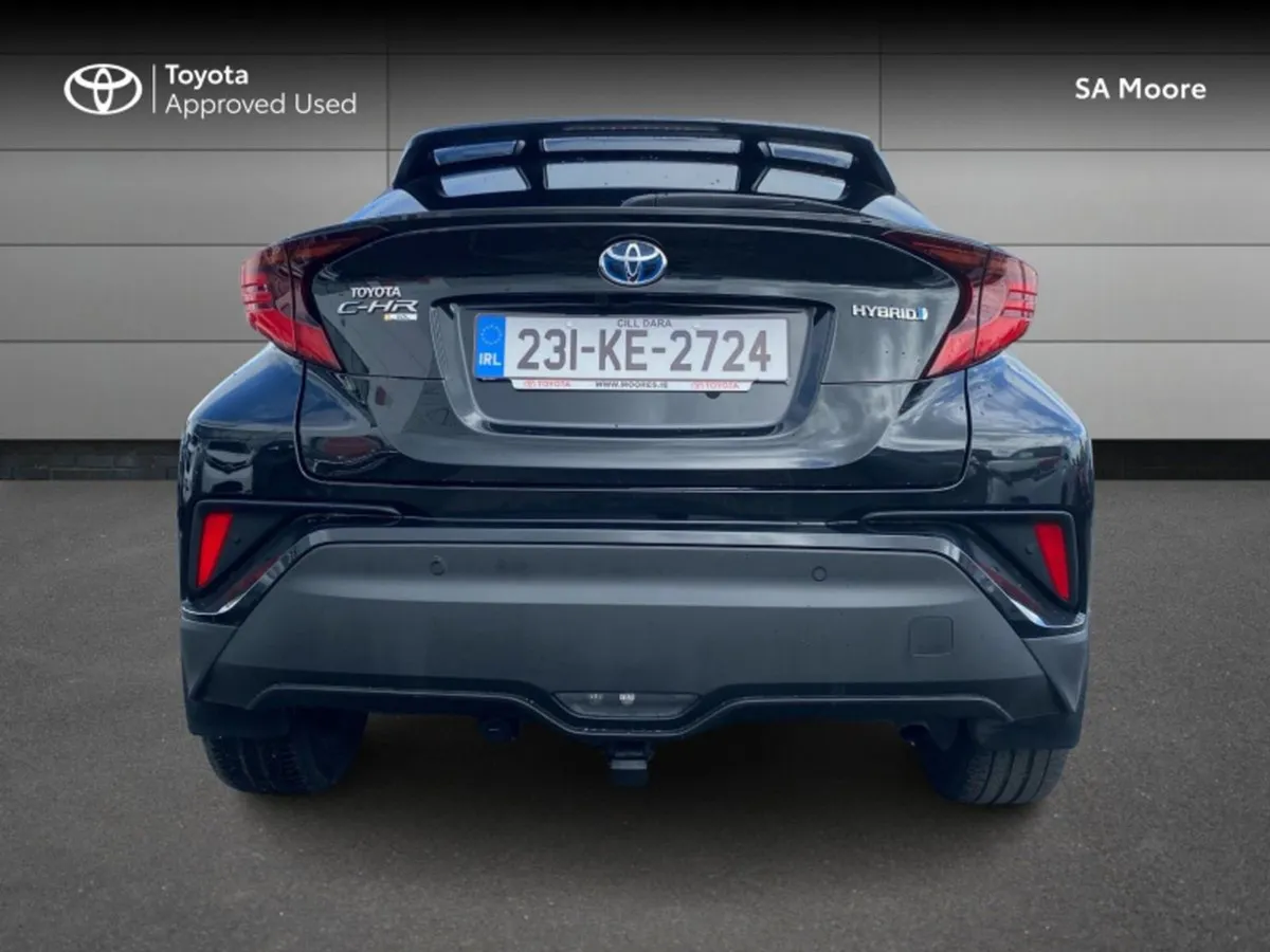 Toyota C-HR Hybrid SOL - Image 4