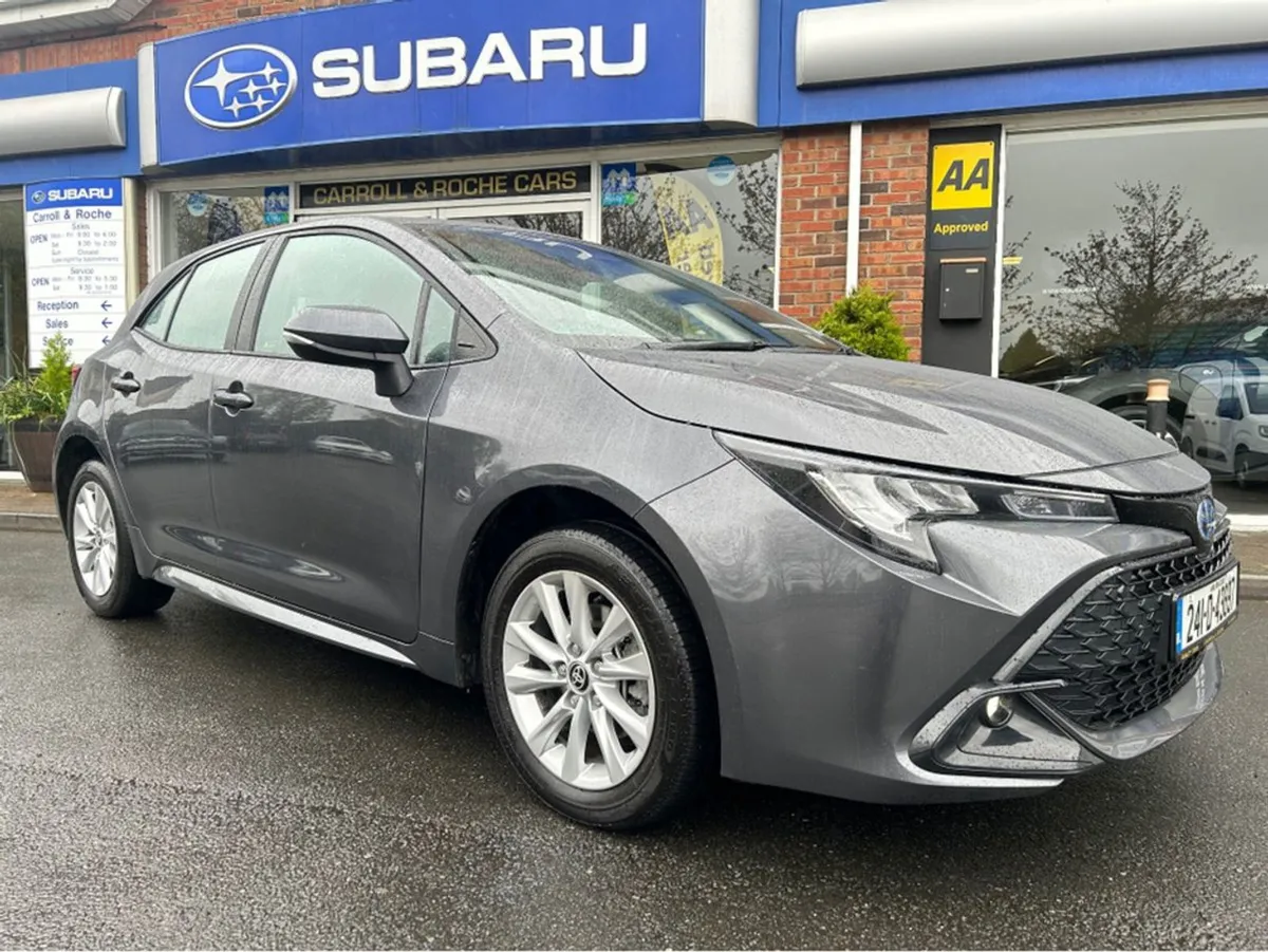 Toyota Corolla Hybrid-luna Hatchback - Low Mileag - Image 2