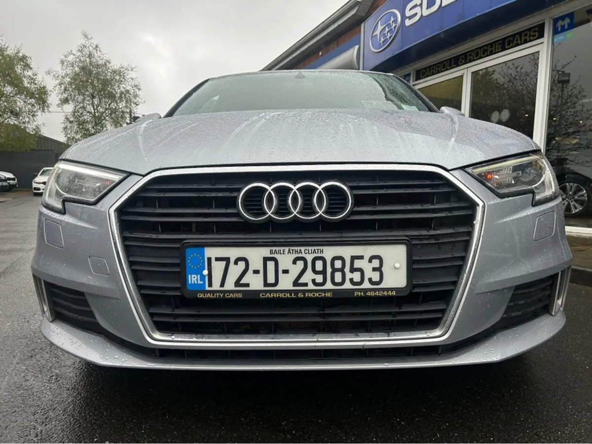 Audi A3 1.6 TDI Sport-edition - Hatchback - Top T - Image 3