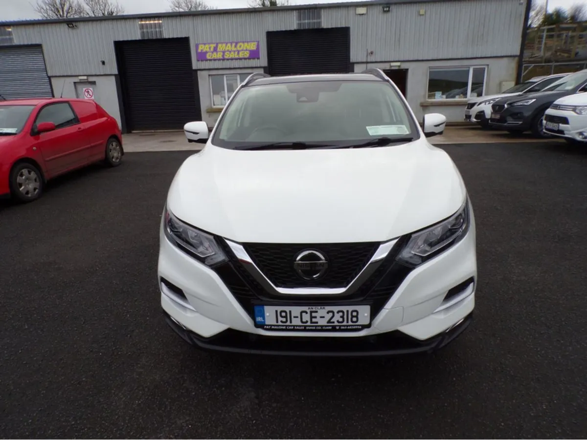 Nissan QASHQAI 1.5 DCI N-connecta 115 115PS 5DR - Image 2