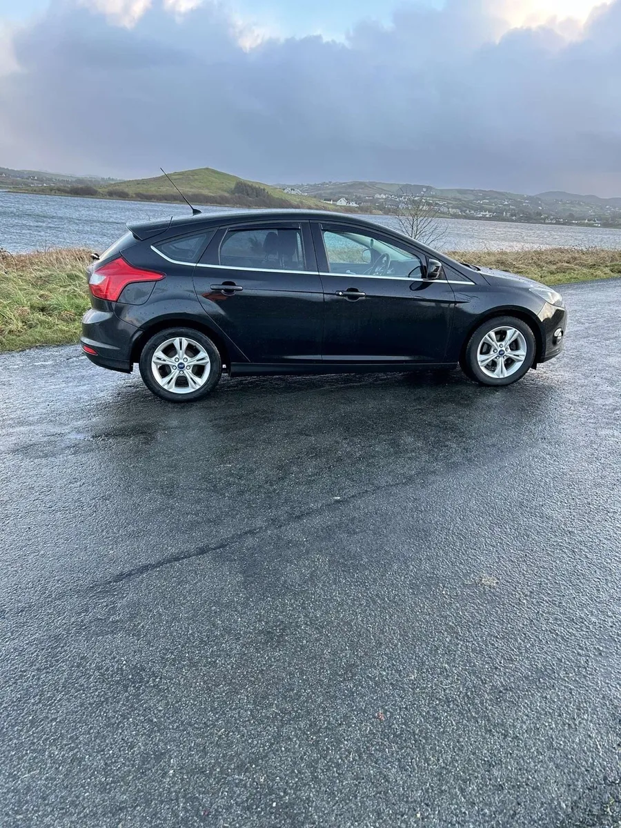 FORD FOCUS - Image 3