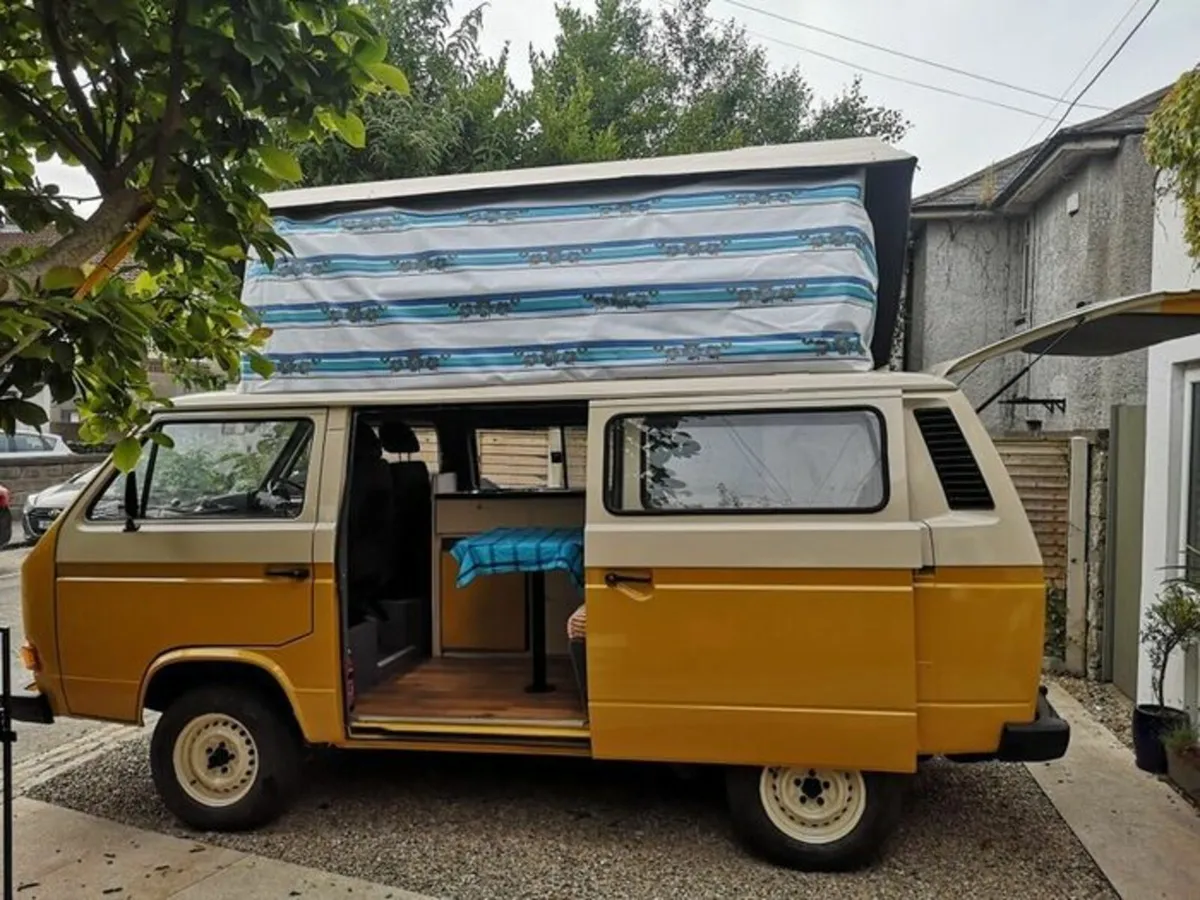 VW T25 Vintage Campervan - Image 1