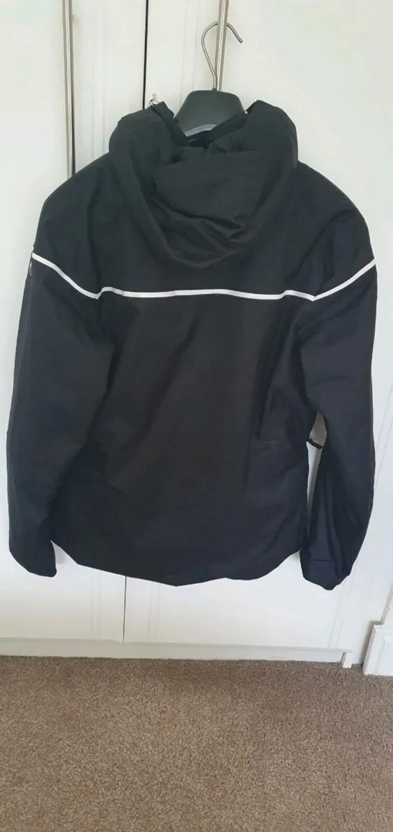 Ski jacket - Image 3