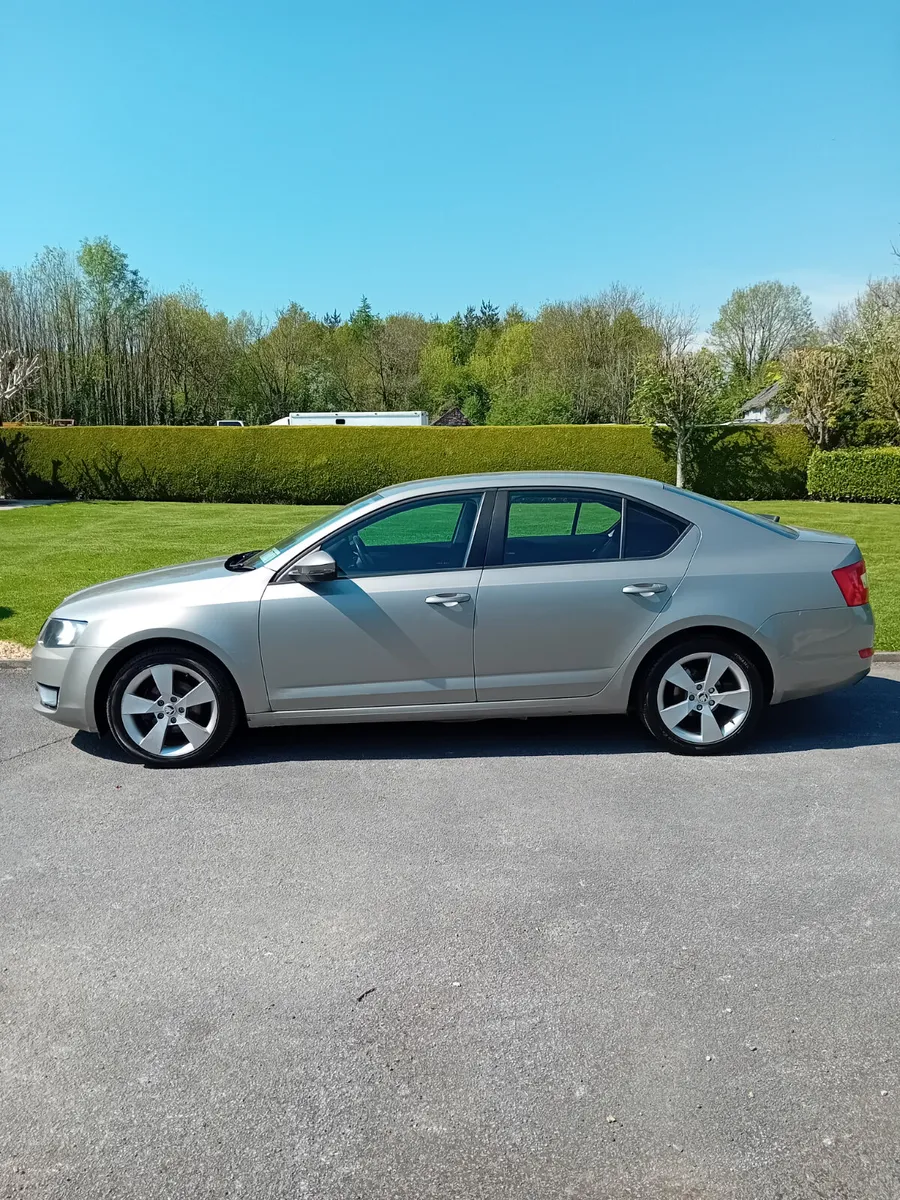Skoda Octavia 2014 - Image 3