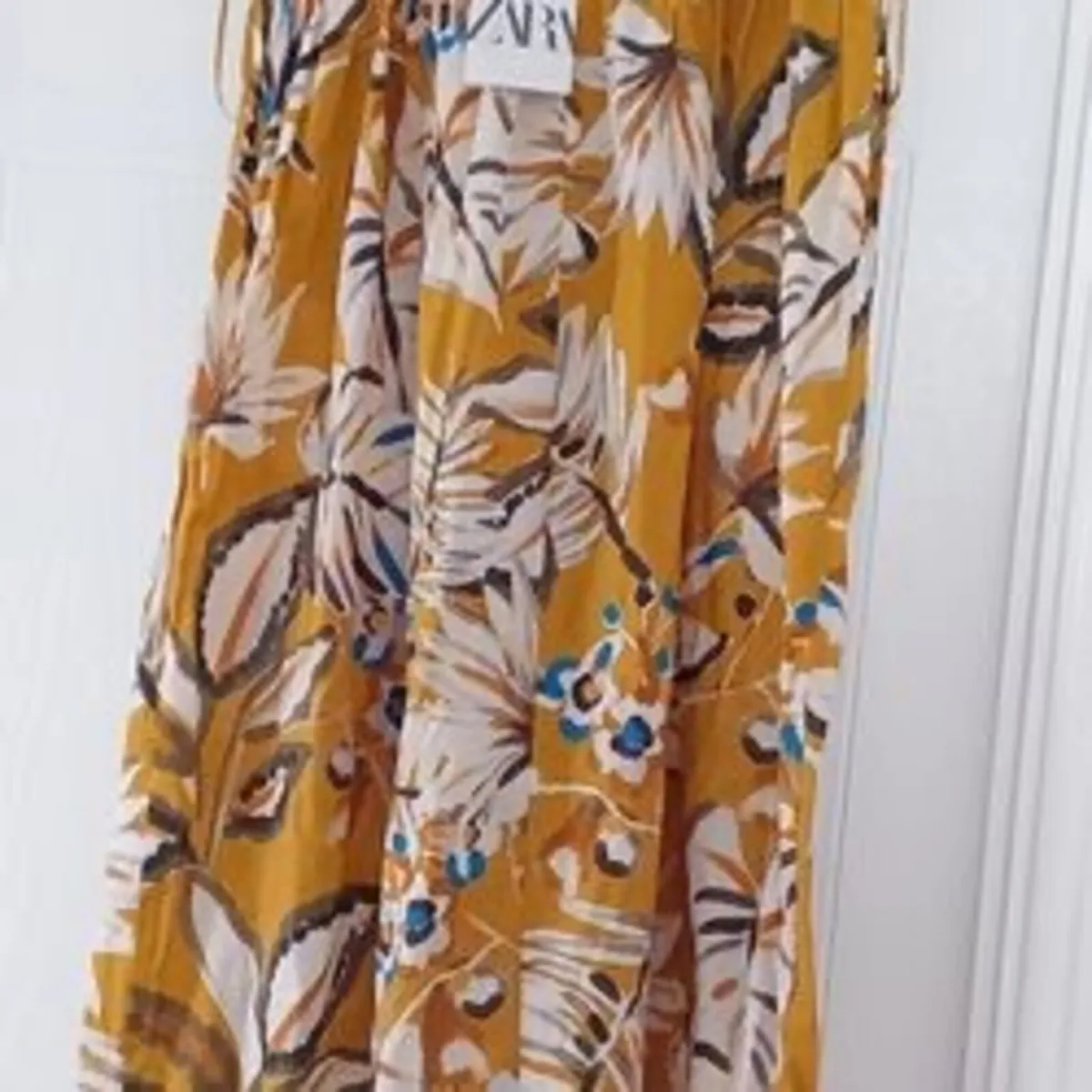 ZARA Ladies Dress NEW 10-12 - Image 2