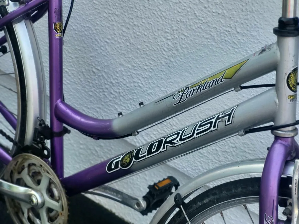 CHEAP INEXPENSIVE LADIES USED BIKE - Image 3