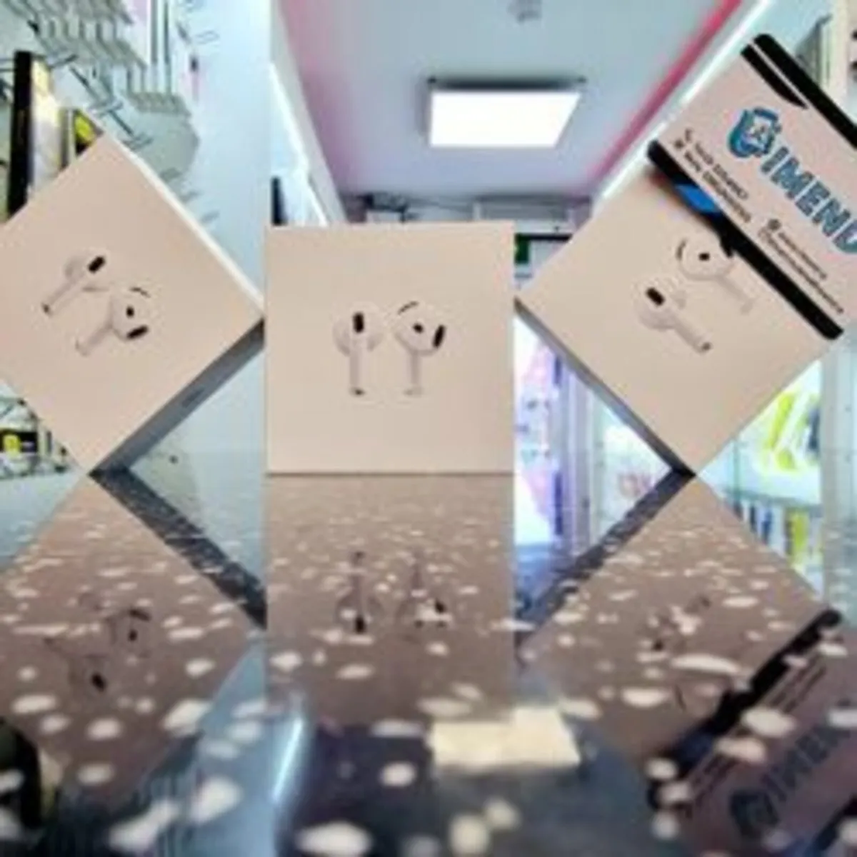 Airpods 4th gen - Image 2