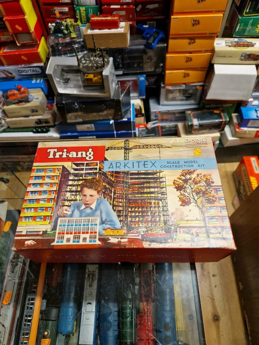 Vintage Triang Spot-On Arkitex Kit - Image 3