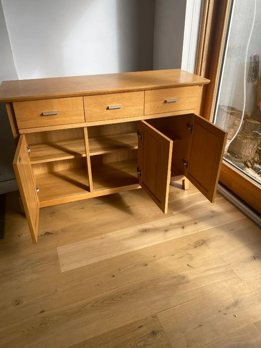 Sideboard - Image 4