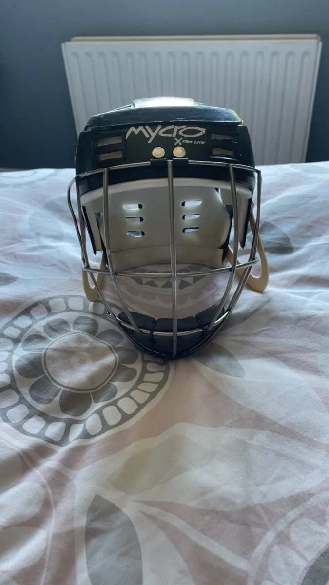 Mycro hurling helmet - Image 1