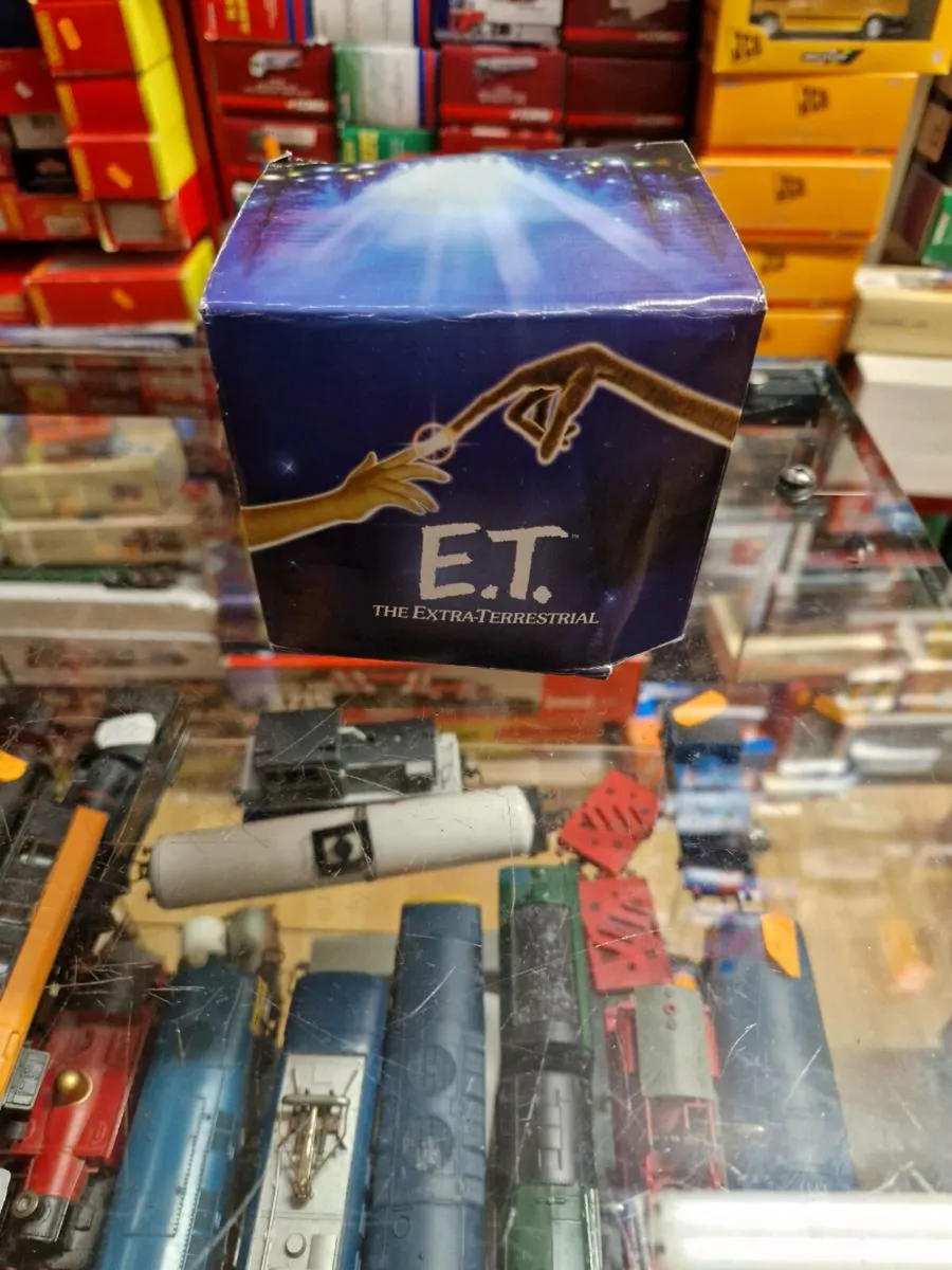 ET Extra Terrestrial Mug Cup - Image 1