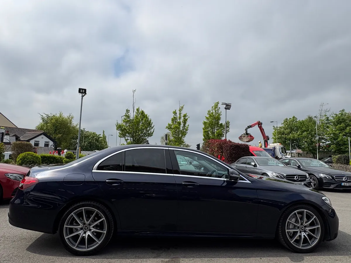 211 Mercedes-Benz E220 AMG *New Model* - Image 4