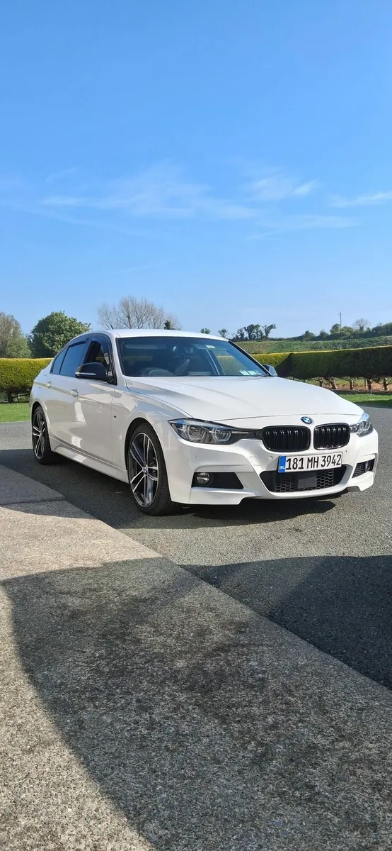 BMW 320D M SPORT - Image 1