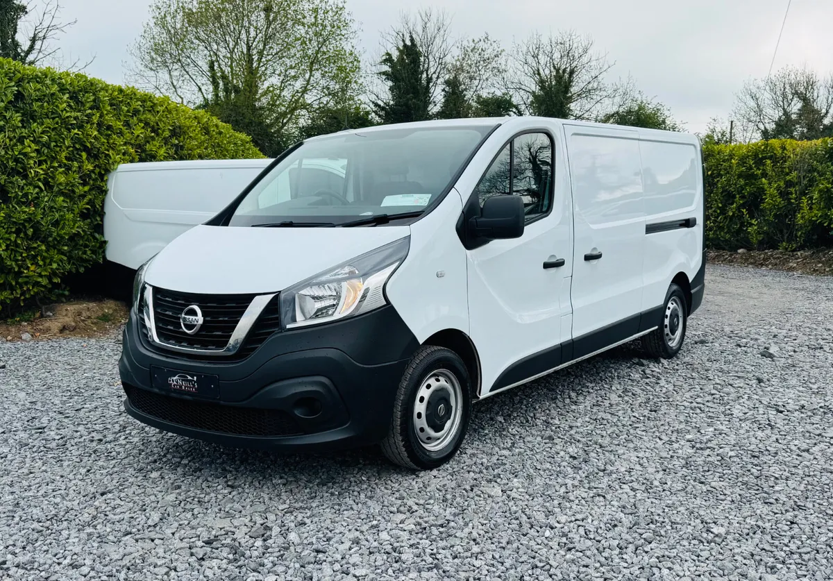 Nissan NV300 2021 LWB 120 XE 1300 MY20 4DR - Image 3