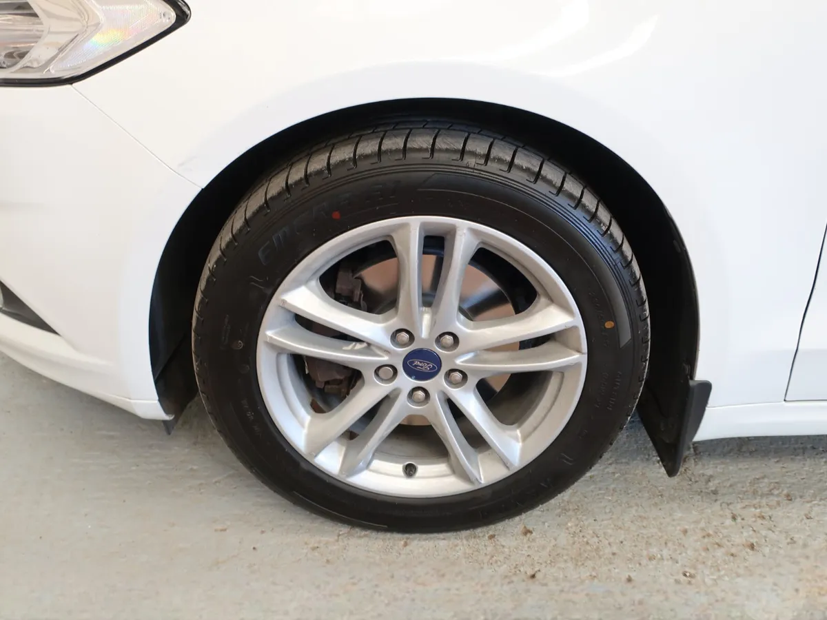 2019 Ford Mondeo  1.5TDCi TITANIUM 120PS 5DR - Image 4