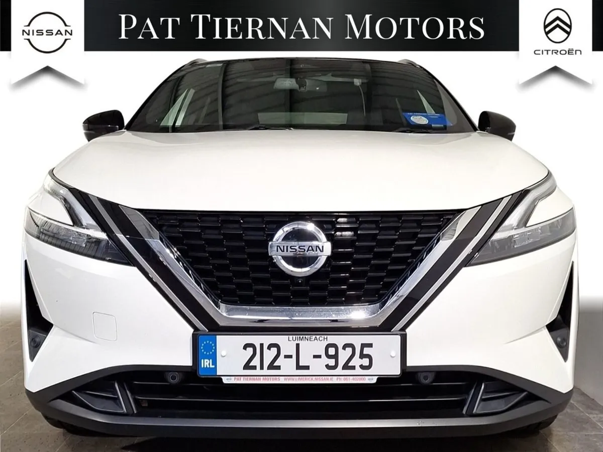Nissan QASHQAI 1.3 PET SVE Auto - Image 4