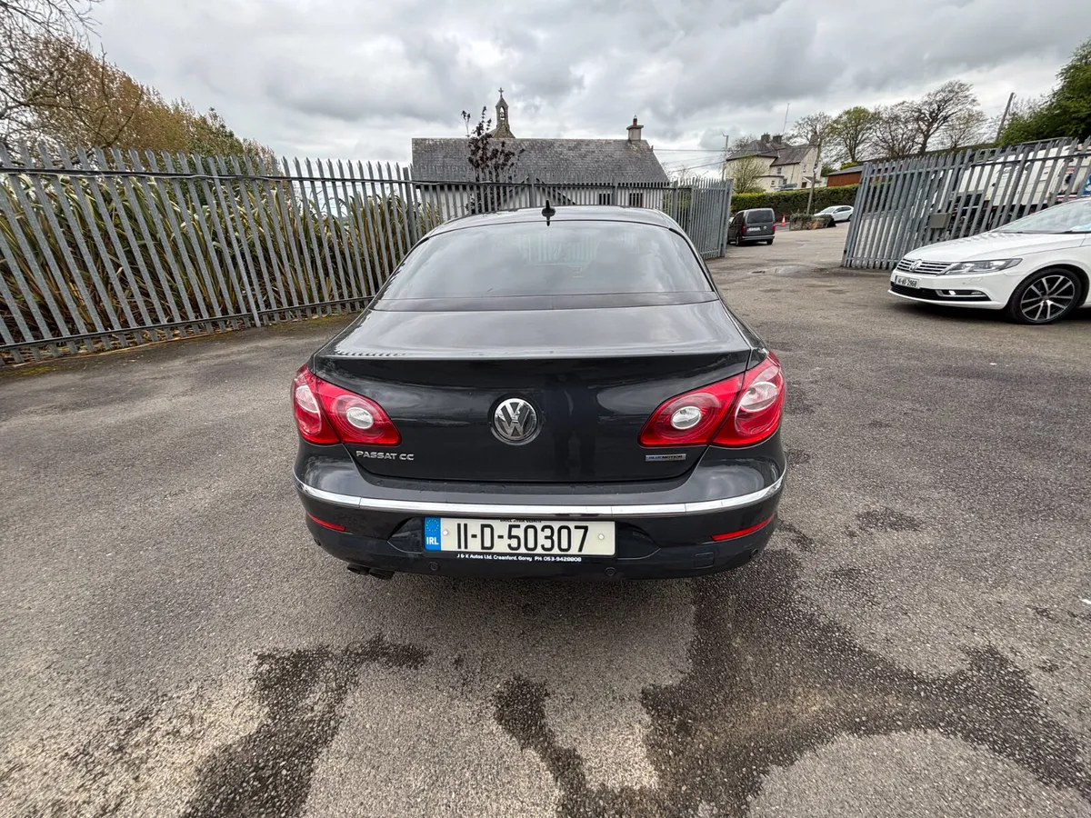 Volkswagen Passat 2011, 2.0 TDI BLUEMOTION TECHNOL - Image 2