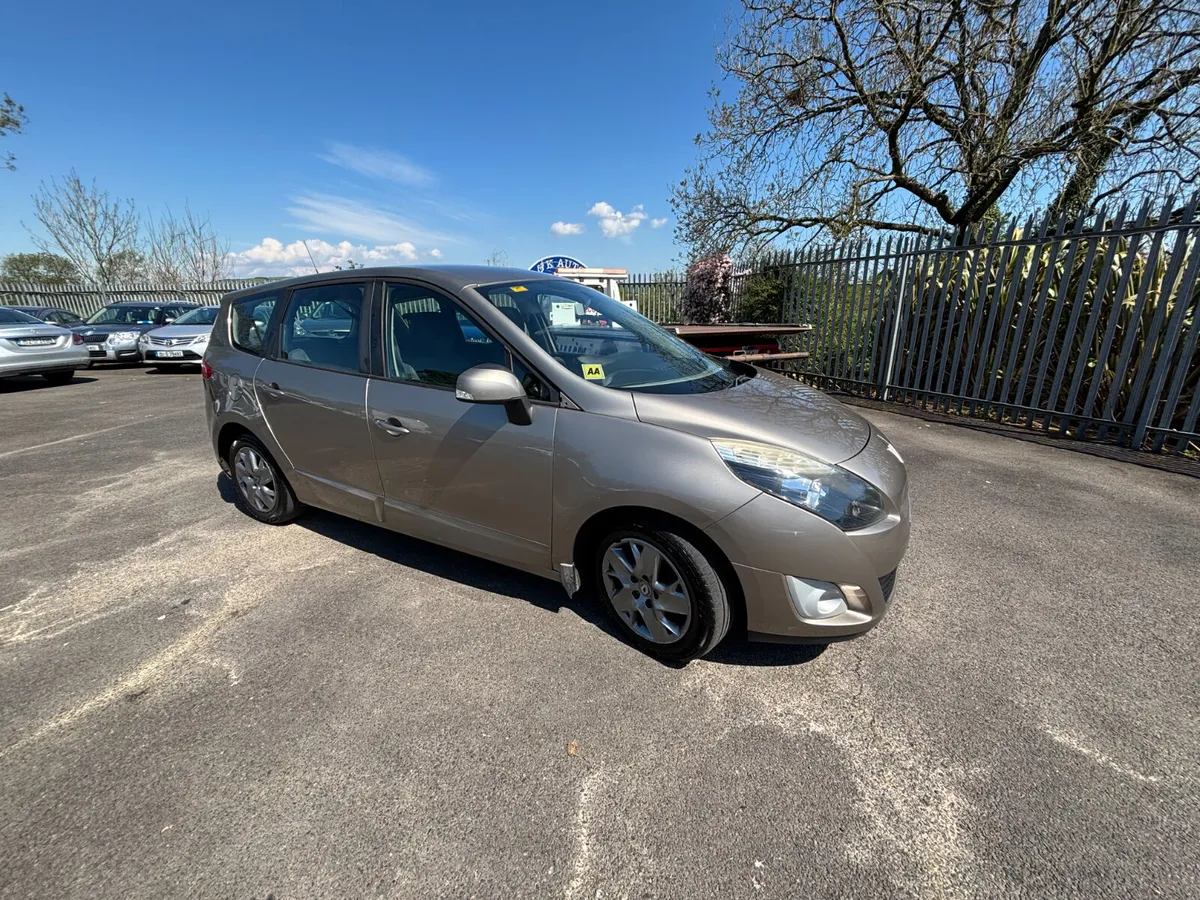 Renault Grand Scenic 2011, 1.5 DCI 110 ECO2 DYNAMI - Image 1
