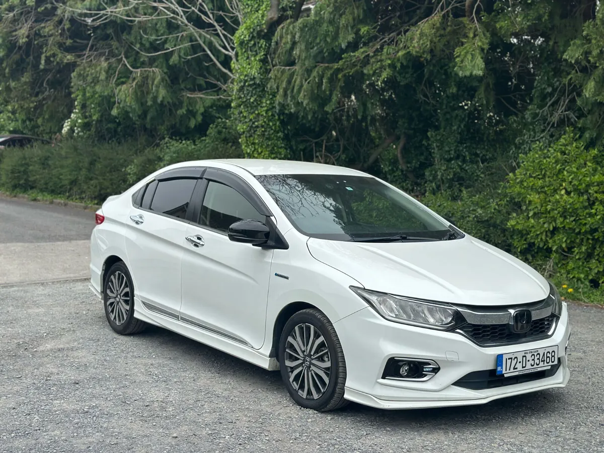Honda Grace 2017 Exclusive Facelift Model - Image 3